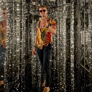 Zara multicolored floral short sleeve button up